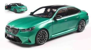 BMW M5 M 2025 ISLE OF MAN GREEN METALLIC 1:18