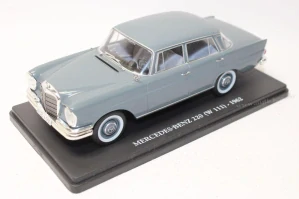 Mercedes-Benz 220 W111 1962 1:24