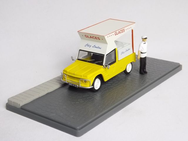 Citroen Mehari Glacer Diorama