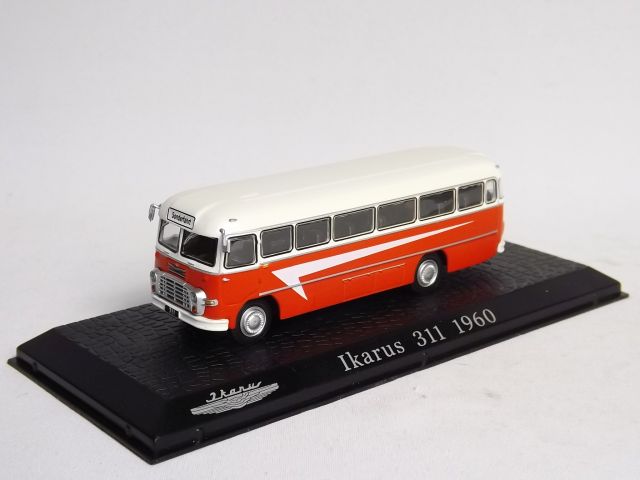 Ikarus 311 1960 1:72