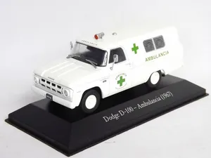 Dodge D-100 Ambulancia