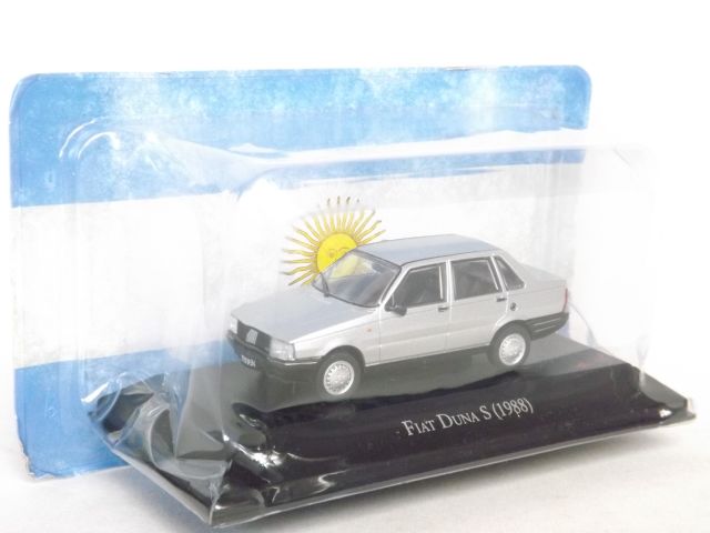 FIAT Duna S (silver)
