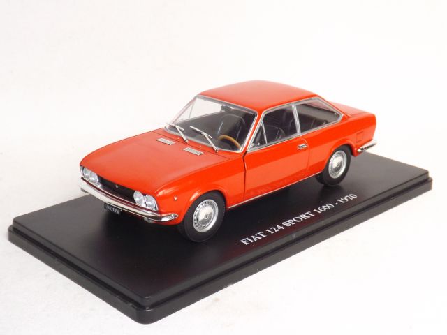 FIAT 124 Sport Coupe 1:24