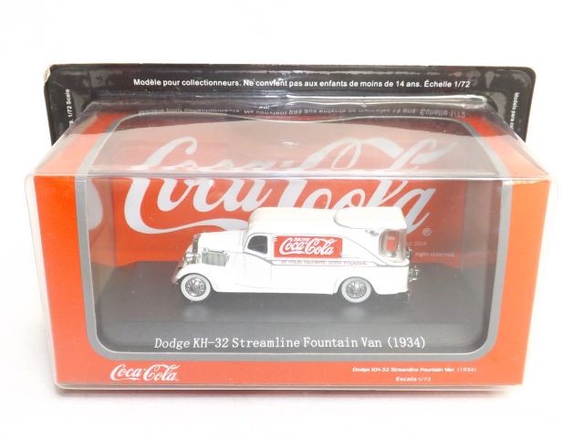Dodge KH 32 Stramline Fountain Van Coca Cole Collection 1:72