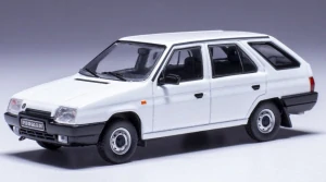SKODA FORMAN 1990 WHITE 