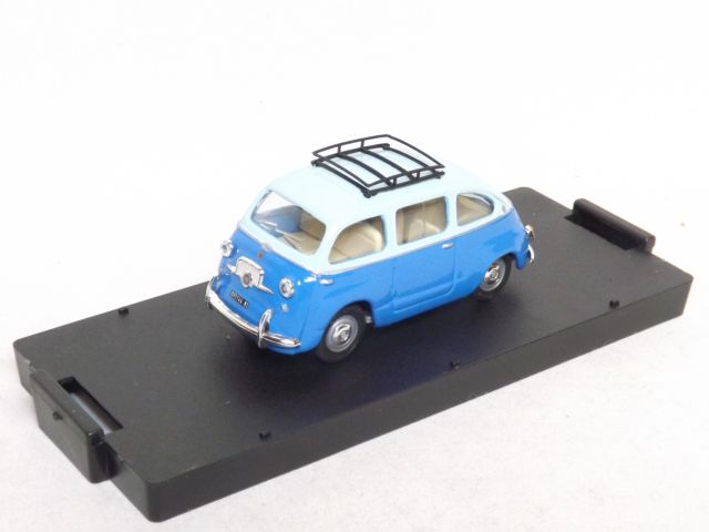 FIAT 600 Multipla (blue)
