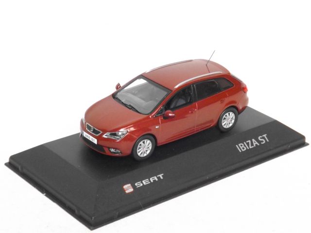 SEAT IBIZA ST (dark red)