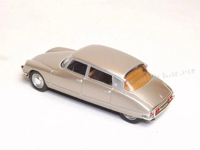 CITROËN DS21 