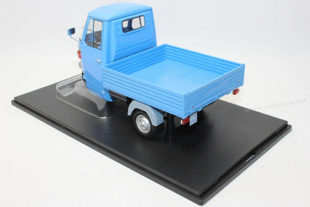 PIAGGIO - APE P501 VAN Open 1979 1:18