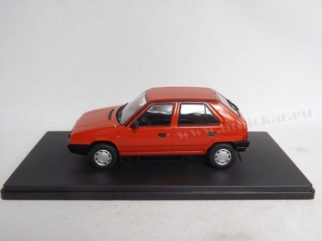 Škoda Favorit 1:24 (red)