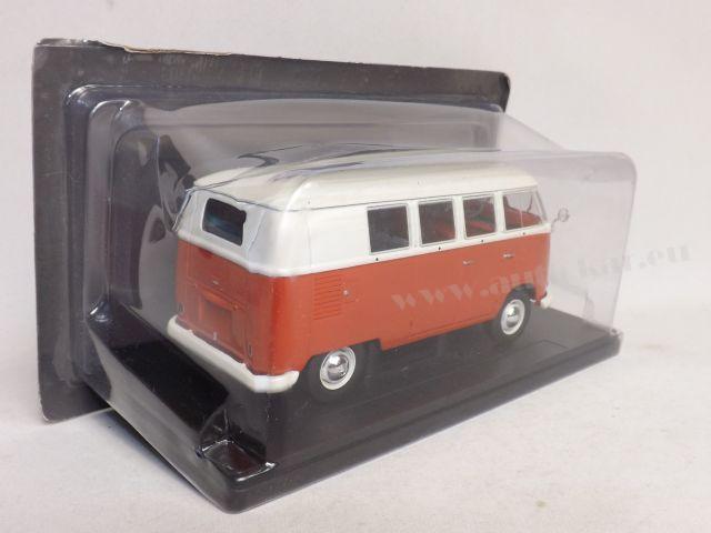 Volkswagen T1 Minibus 1:24