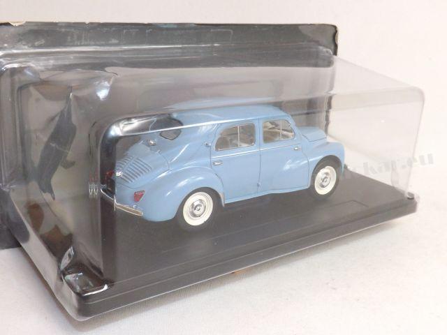 Renault 4CV 1:24