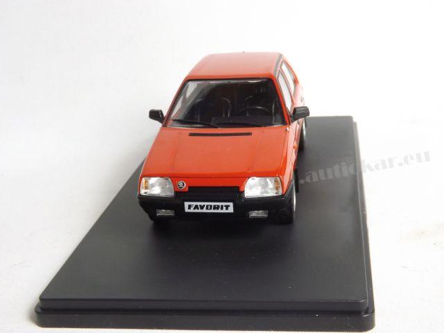 Škoda Favorit 1:24 (red)