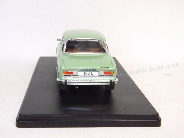Škoda 100 1:24 green